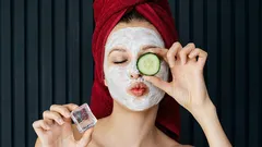 Ako vyzerať výrazne mladšie: tajomstvá domácej starostlivosti o pleť pre mužov a ženy rôzneho veku